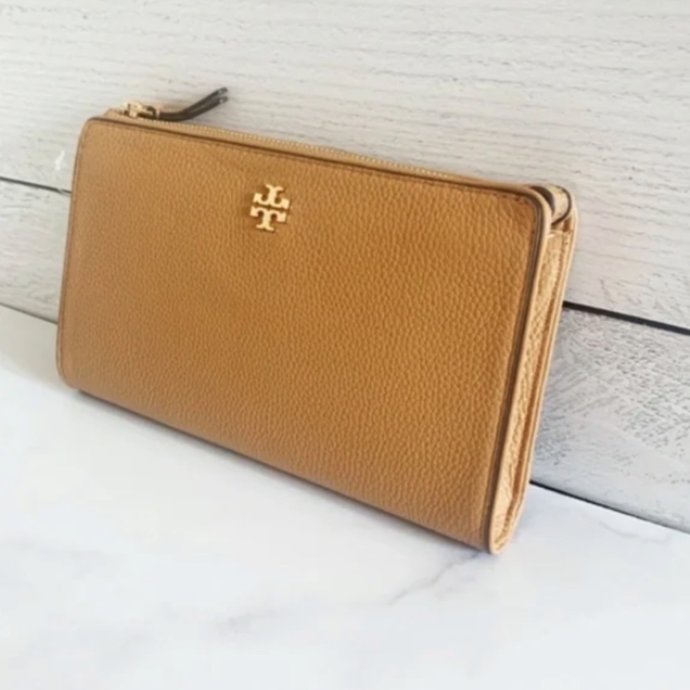 tory burch slim crossbody 🌼